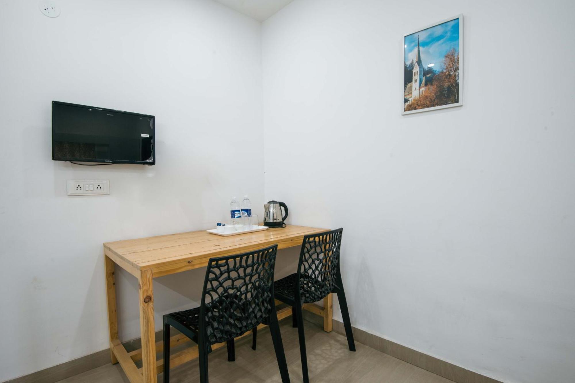 Treebo Empire Executive Premium, Hinjewadi Hotel Hinjawadi Bagian luar foto