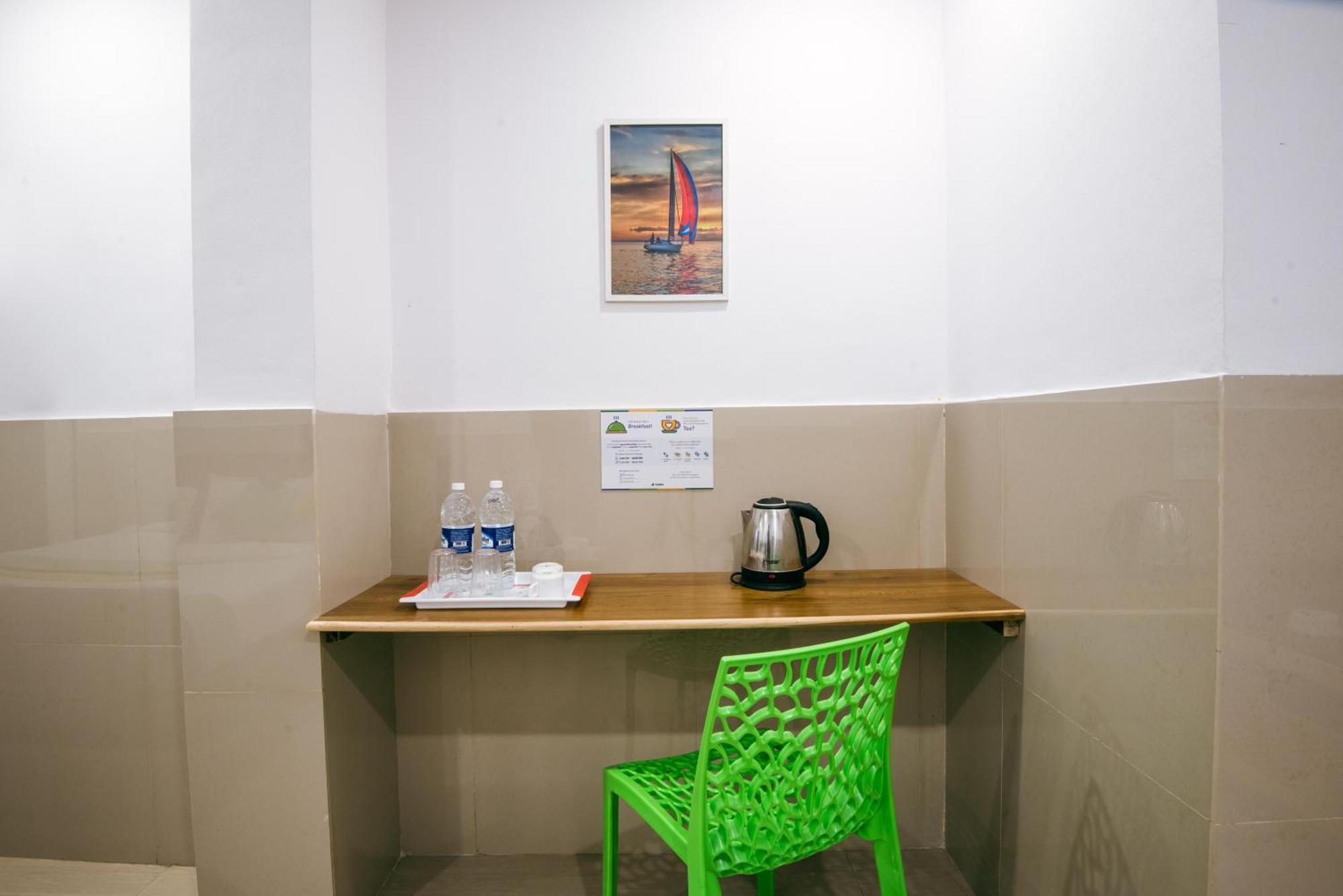 Treebo Empire Executive Premium, Hinjewadi Hotel Hinjawadi Bagian luar foto
